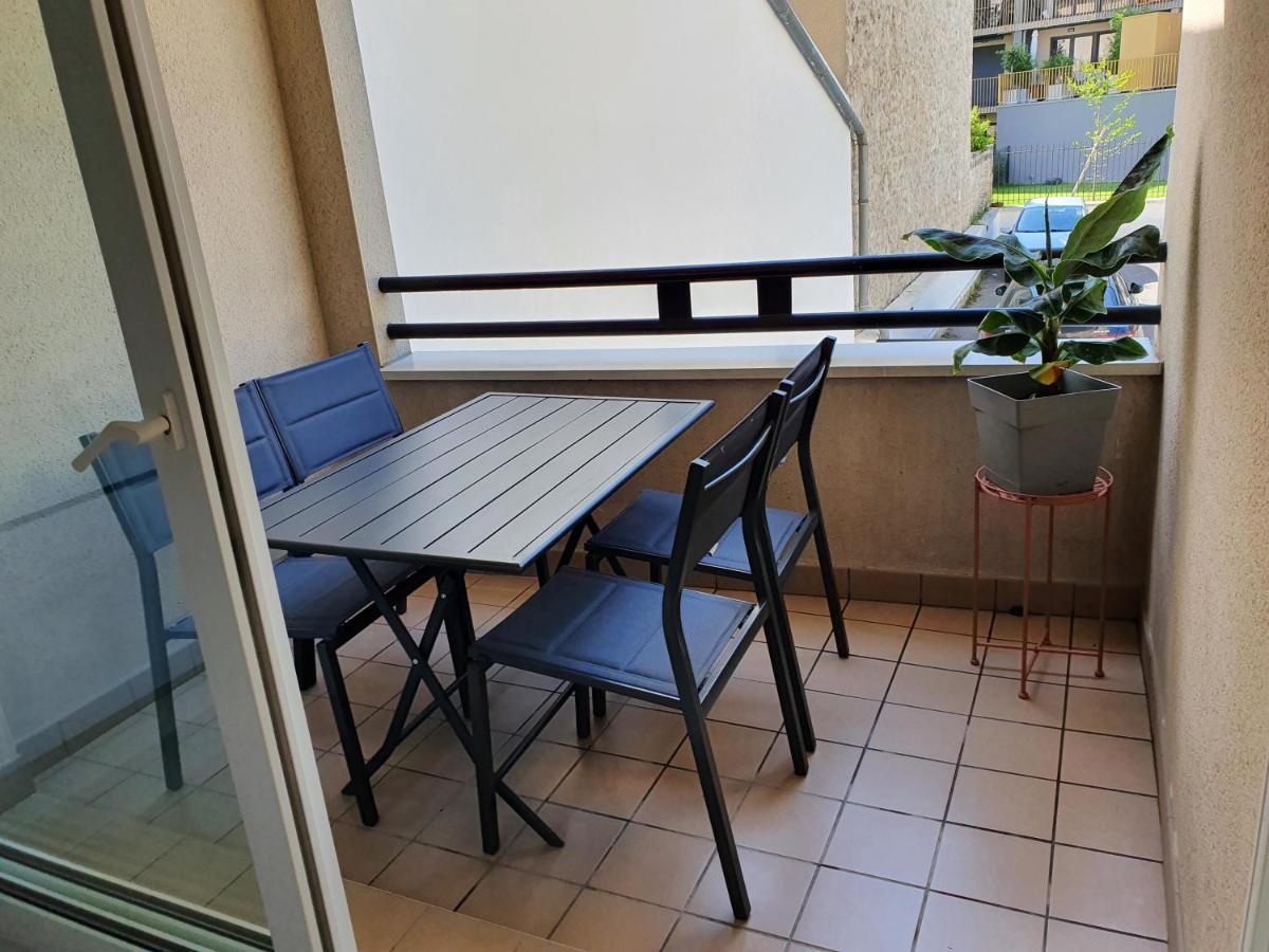 Magnifique Appartement Avec Garage Prive Et Terrasse رانس المظهر الخارجي الصورة